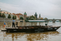 Převozní prám Bivoj | Pražské Benátky | Převozní prám Bivoj