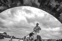 Eleonora pod obloukem Karlova mostu | Pražské Benátky | Gondola